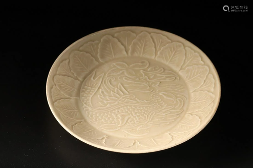 A CHINESE DING-TYPE DISH, SONG DYNASTY