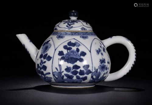 A CHINESE BLUE AND WHITE 'FLORAL' TEA POT, QI…