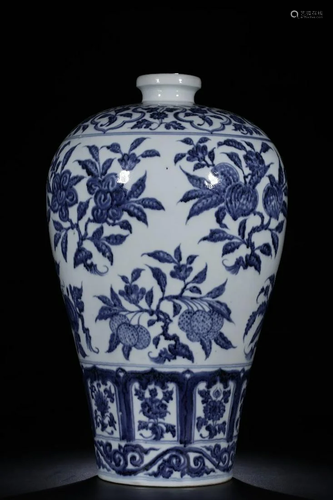 A CHINESE BLUE AND WHITE VASE, MEI PING, MIN…