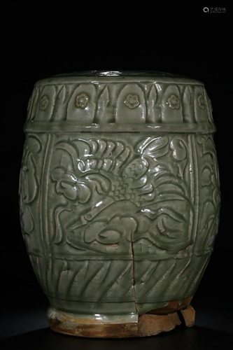 A CHINESE YAOZHOU CELADON CARVEDâ€™ FLOR…