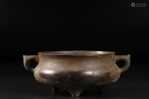 A CHINESE BRONZE CENSER, MING DYNASTY