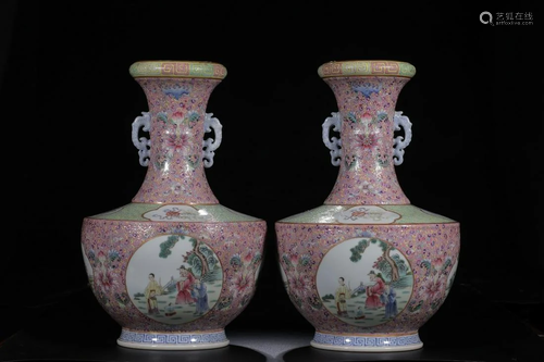 A PAIR OF CHINESE FAMILLE-ROSE VASE WITH MA…