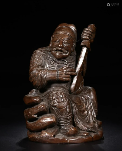 A CHINESE BAMBOO FIGURE OF SEATED MILITARY …