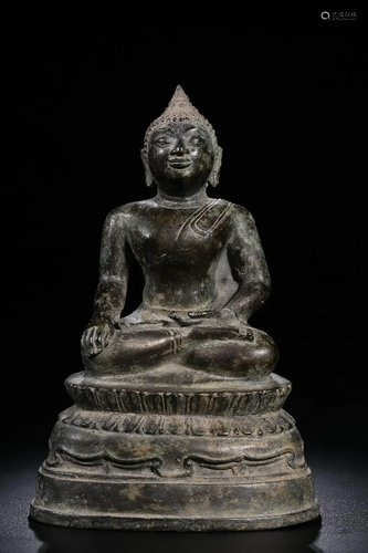 A CHINESE BRONZE FIGURE OF SAKYAMUNI, YUA…