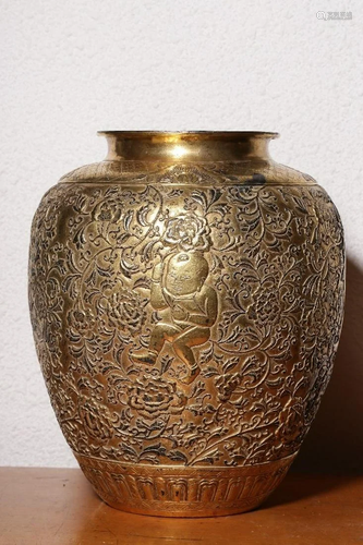 A CHINSE GILT-BRONZE â€˜BABYâ€™ JAR W…