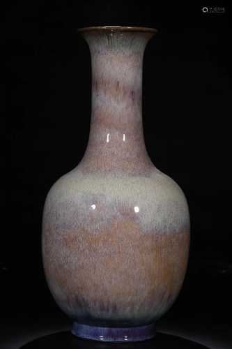 A LARGE CHINESE FLAMBE-GLAZED VASE WITH …