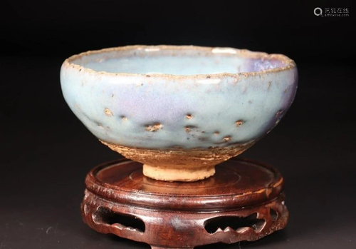 A CHINESE JUN-TYPE CUP, NORTHERN SONG DYN…