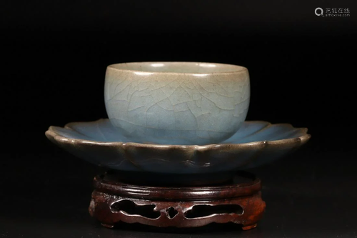 A CHINESE JUN-TYPE TEA CUP WITH SAUCER, QIN…