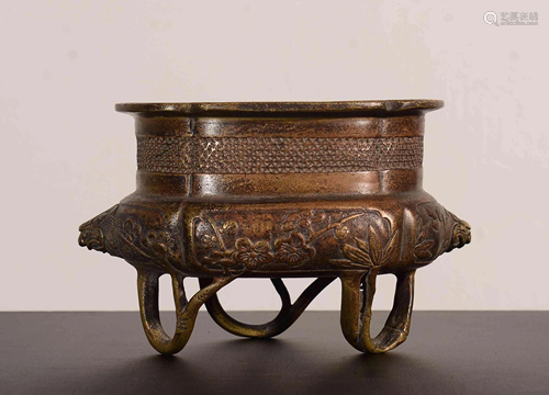 A CHINESE TRIPOD CENSER,QING DYNASTY