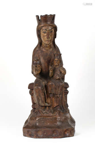 A NORTHERN SPANISH SCULPTURE OF THE ENTHRONED VIRGIN AND CHILD, CIRCA 1200