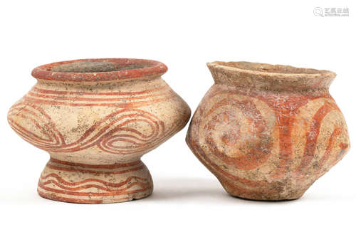 A PAIR OF LATE NEOLITHIC THAI POLYCHROME EARTHENWARE POTS