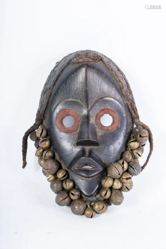 Arte africana Dan gunye-ge maskIvory Coast.