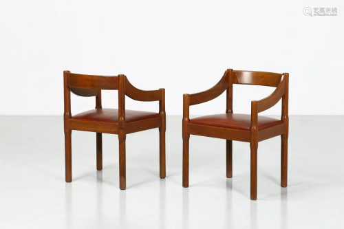 VICO MAGISTRETTI Pair of chairs (2).