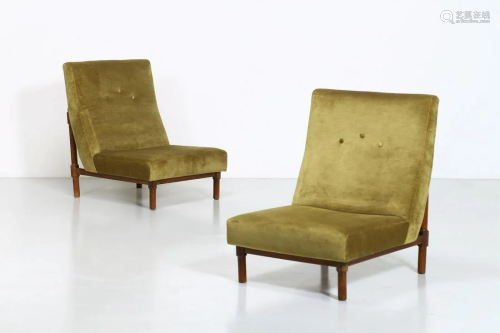 MANIFATTURA ITALIANA Pair of armchairs (2).