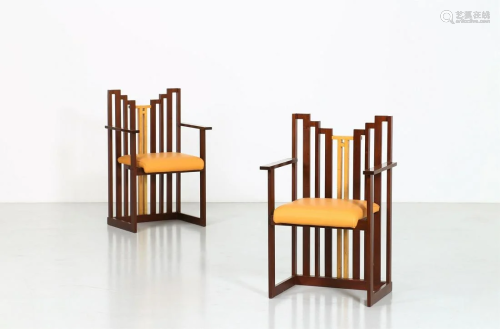 MANIFATTURA ITALIANA Pair of chairs (2).