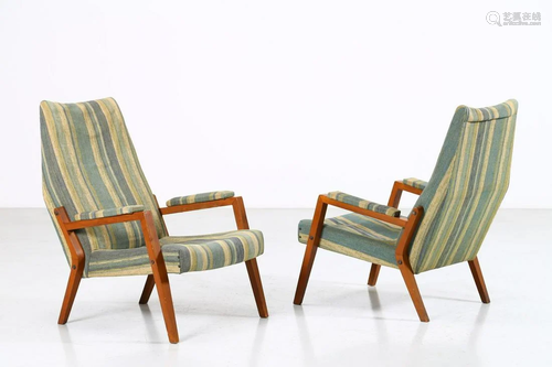 MANIFATTURA ITALIANA Pair of armchairs (2).