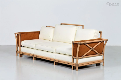 MANIFATTURA ITALIANA Sofa.