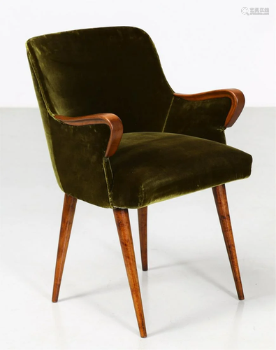 OSVALDO BORSANI P38 armchair.