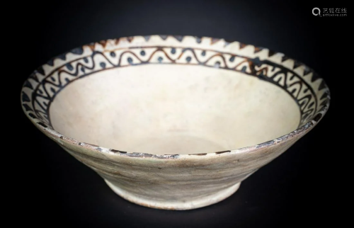 Arte Islamica A Samanid slip painted pottery bowl