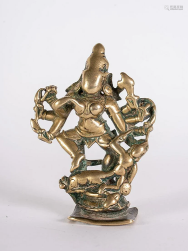 Arte Indiana A bronze devotional figure of Durga