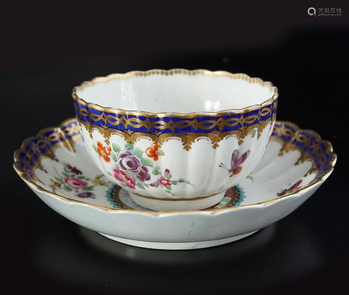 18TH-CENTURY WORCESTER PORCELAIN CUP…