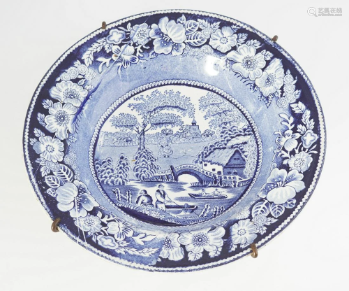 PAIR OF BLUE AND WHITE TRANSFER PLATES