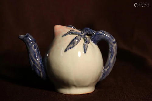 Japanese Porcelain Teapot of Peach