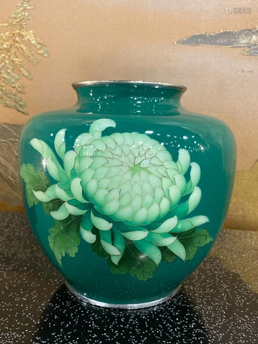 Japanese Green Cloisonne Vase - Floral Motif