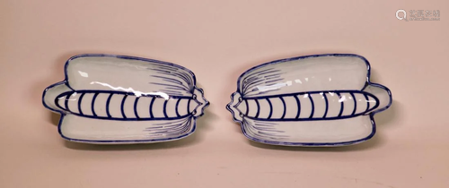 Pair Japanese Blue White Porcelain Bowl - Bat Sh…