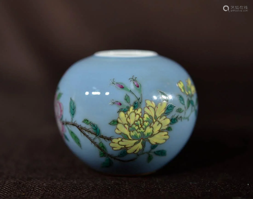 Chinese Blue Porcelain Water Pot with Floral