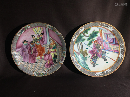 Two Chinese Porcelain Charger with Warriors