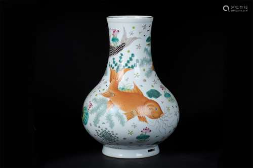 An Ancient Pastel Chinese Porcelain Vase Painted with the Pattern of Fish(The Meaning of Wealth)