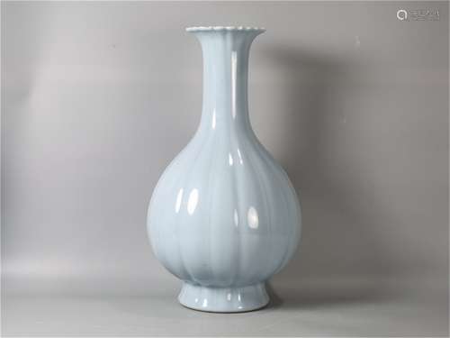 A Chinese Blue Glazed Porcelain Vase