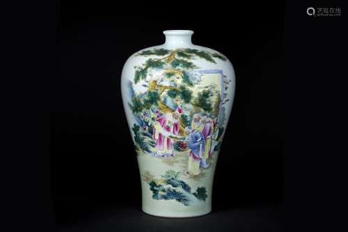 A Chinese Famille-Rose Porcelain Vase