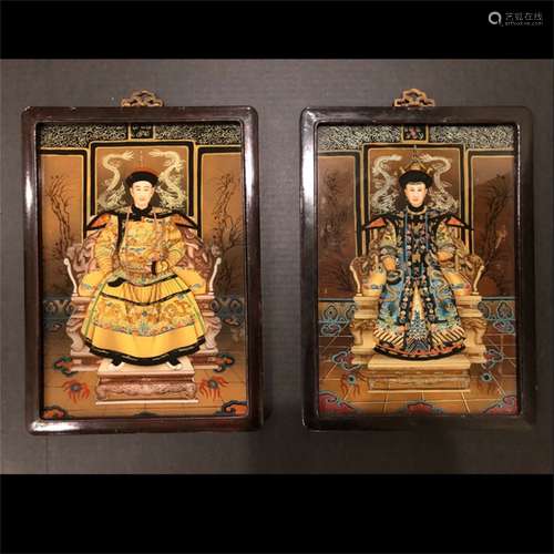 A Pair of Chinese Glass Painting