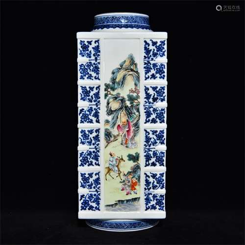 A Chinese Blue and White Famille-Rose Porcelain Vase