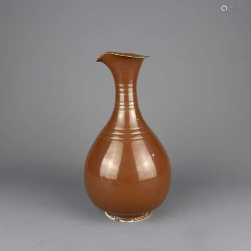 A Chinese Brown Glazed Porcelain Water Pot