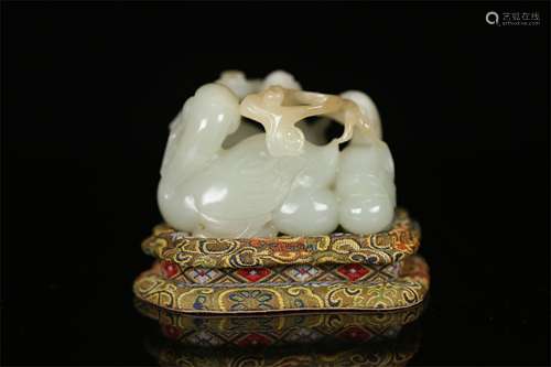 A Chinese Carved Jade Goose