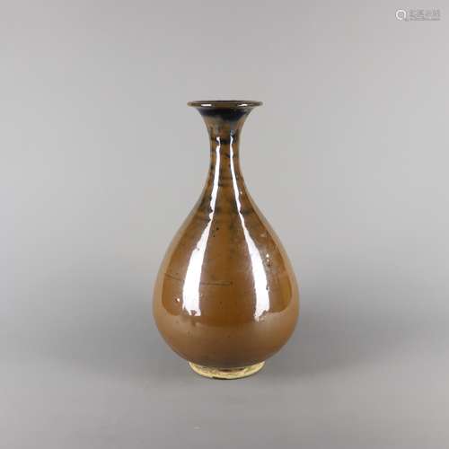 A Chinese Brown Glazed Porcelain Vase