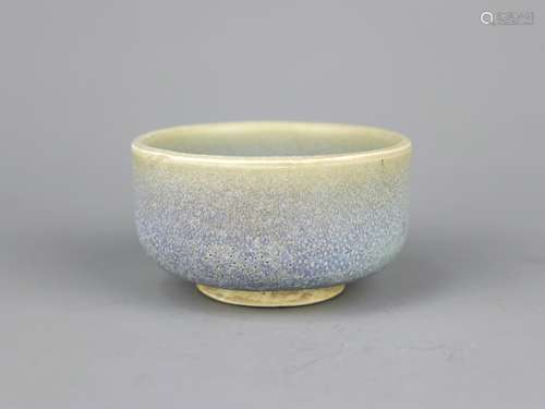 A Chinese Jun-Type Glazed Porcelain Bowl