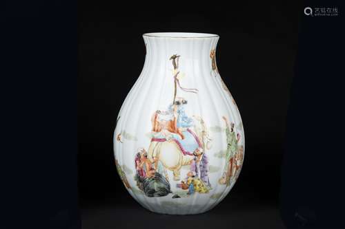 A Chinese Famille-Rose Porcelain Vase