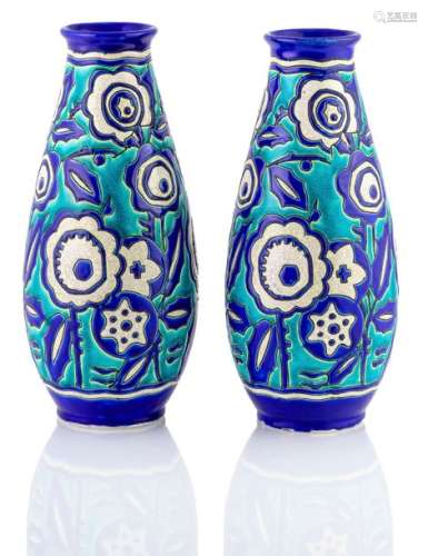 Pair of vases. Boch Frères, Keramis, La Louvière/Belgium, c. 1929. h. 32 cm. Ceramics. Colourful, crackled floral decor in turquoise, beige and blue. On the base manufacture stamp, 805 and decor no. 1425.