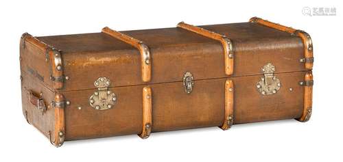 Vintage suitcases. Late 1800s. 80x50x29 cm. Hard shell case with canvas covering, wooden rails, leather handles. Indoor use. Cyrillic inscriptions 