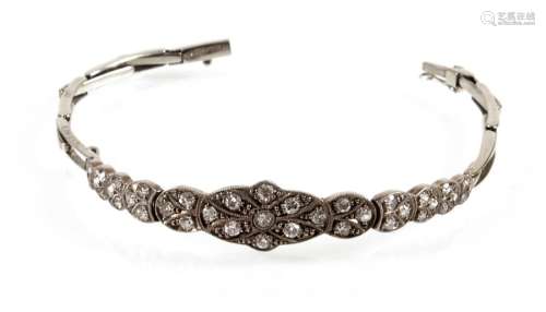 DIAMANTARMBAND, ACCORDING TO, 39 DIA- MANTEN, ZUS.CA. 0.4 CT. L. 15.5/18 CM.