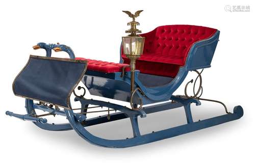 Horse-drawn sleigh. . . 110x250x110 cm. Wood, wrought iron, brass lantern. Velvet cover. Rest. Provenance: From a large South German private collection.