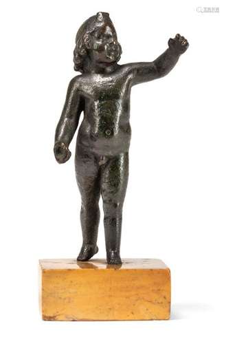 Renaissance cabinet figurine of a boy. Italy, Padua (?), 16th and 17th century. H. 10/12 cm. Standing boy. Bronze, black patinated. senile Wooden base. Provenance: Formerly the Carl von Weinberg Collection (1861-1943). In 1949, he returned to his next of kin in the succession of Richard von Szilvinyi and has been in direct family ownership ever since. Formerly Weinberg's Villa Waldfried, Frankfurt a.M. Foreword by Carl von Weinberg (PDF)