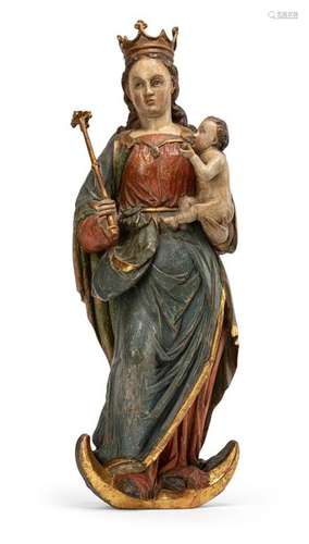 Crescent moon Madonna. South German, 2nd half of the 17th century. H. 92 cm. Deciduous wood, probably lime tree, full round worked. Madonna on the crescent moon, the child sits on her left hand, in her right she holds the sceptre. Wrinkled robe in green, blue, red and gold. On the back her hair falls down in curls. Later version. Crown, scepter, left arm of the child and moon points erg. Provenance: From old German aristocratic property.