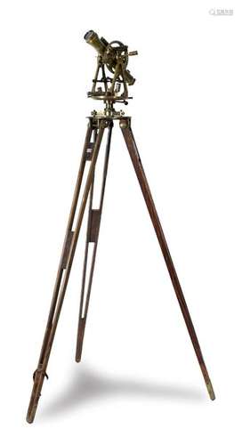 VERMESSUNGSGERÄT AUF STATIV,. BEZ. THE PHILOTECAPE. H. CA. 180 CM.