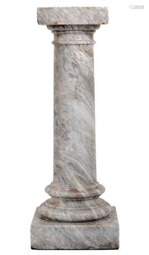 MARMORSÄULE, ITALIEN, 19.JH.,. HELLGRAUER MARMOR. H. 95.5 CM.