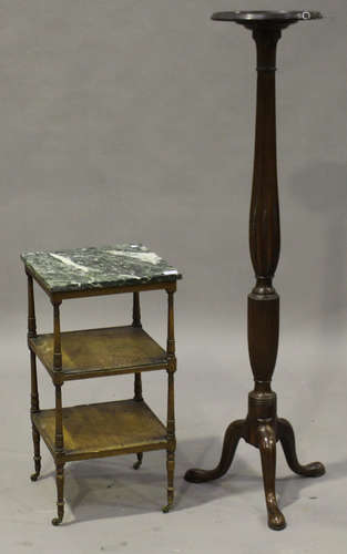 A 19th century oak three-tier whatnot with green marble top, height 72cm, width 37cm, depth 37cm,